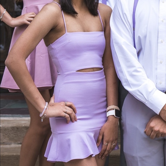 Lucy in the sky - Reilly Cutout Ruffle Dress in Lavender (size: xs) - Picture 6 of 7